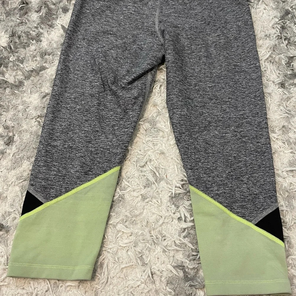 Victoria Secret Pink Ultimate Yoga leggings Small - Picture 5 of 5